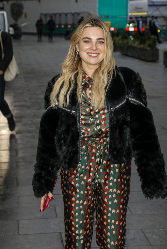 SIAN WELBY Leaves Global Studios in London 12/18/2020