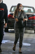 SOFIA VEREGARA Shopping at Westfield Mall in Los Angeles 12/16/2020