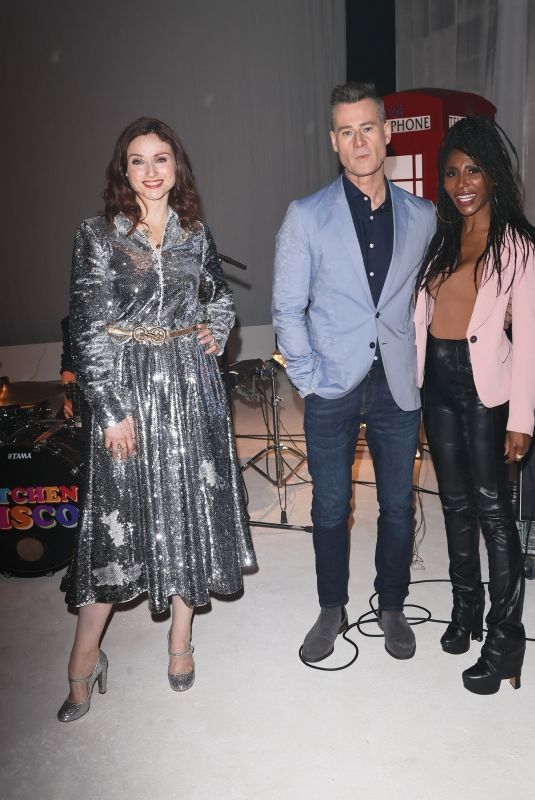 SOPHIE ELLIS BEXTER, SINITTA and Tim Vincent on Rehearsals for New Years Day Worldwide TV Showcase 12/04/2020