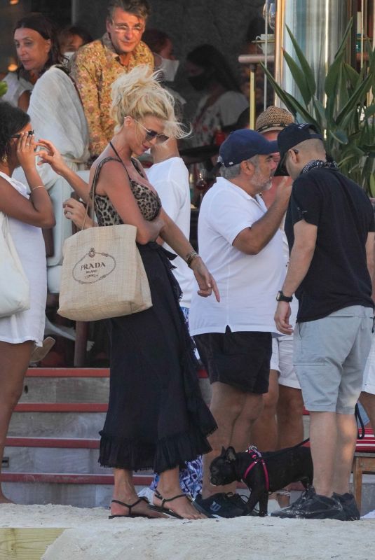 VICTORIA SILVSTEDT at Eden Rock Hotel in St.Barths 12/29/2020
