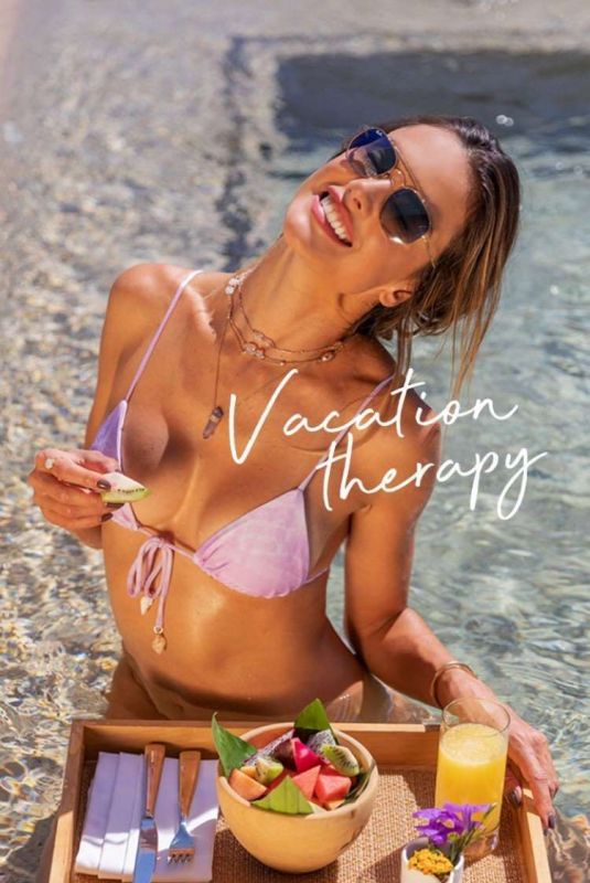 ALESSANDRA AMBROSIO for GAL Floripa Swimwear, Januar 2021