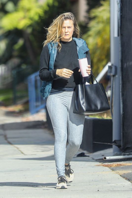 ALICIA SILVERSTONE Leaves a Private Workout Class in West Hollywood 01/25/2021
