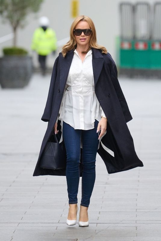 AMANDA HOLDEN Arrives at Heart Radio in London 01/18/2021