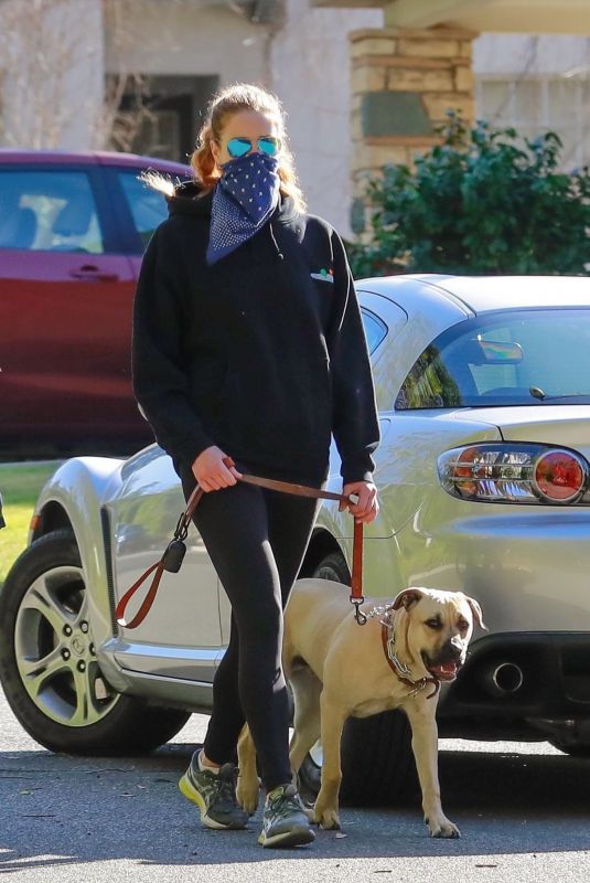 ANNA OSCEOLA Out with Her Dog in Los Feliz 01/26/2021