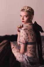 ANYA TAYLOR-JOY for Viktor&rolf Flowerbomb 2020 Holidays