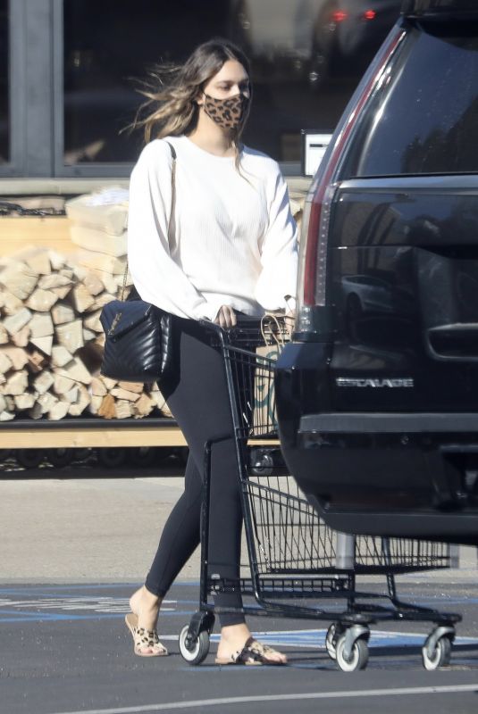 APRIL LOVE GEARY Out Shopping in Malibu 01/09/2021