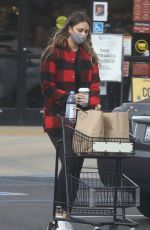 APRIL LOVE GEARY Shopping in Malibu 01/03/2021