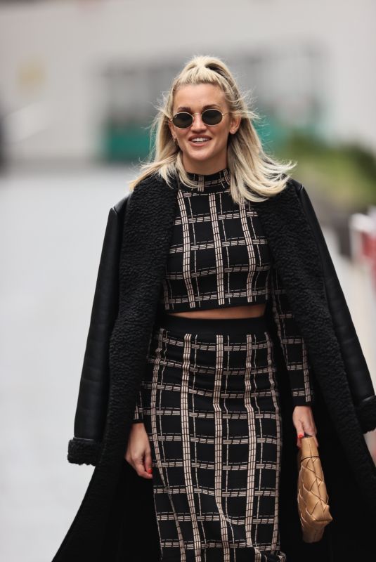 ASHLEY ROBERTS Leaves Global Radio in London 01/04/2021