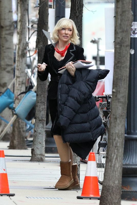 CATE BLANCHETT on Set fo Don