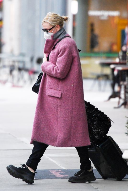 CATE BLANCHETT Out in New York 01/25/2021