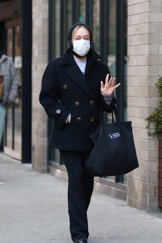 CHLOE SEVIGNY Out and About in New Nork 01/22/2021