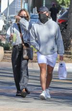 DELILAH HAMLIN and Eyal Booker Leaves SunLife Cafe in Malibu 01/21/2021