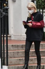 DENISE VAN OUTEN Leaves a Clinic in London 01/26/2021