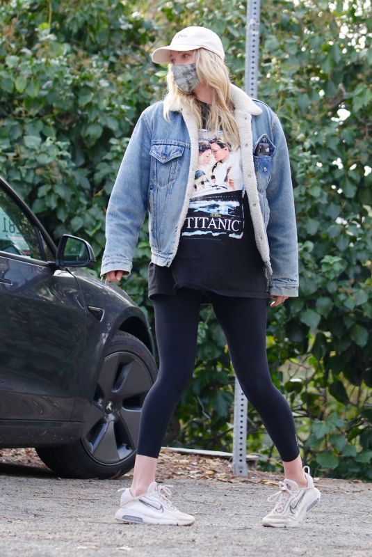 ELSA HOSK and Tom Daly Out in Los Angeles 01/02/2021