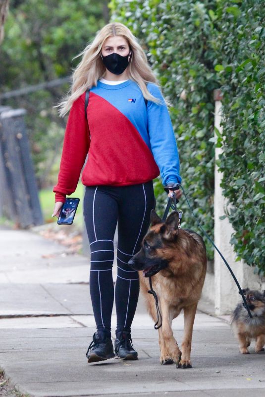 EMMA SLATER Out with Her Dogs in Los Angeles 01/23/2021