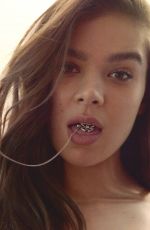 HAILEE STEINFELD in Boston Common Magazine, January 2021