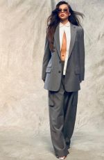 HAILEE STEINFERLD for Prive Revaux 2021