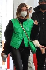 HAILEY BIEBER Leaves a Doctor
