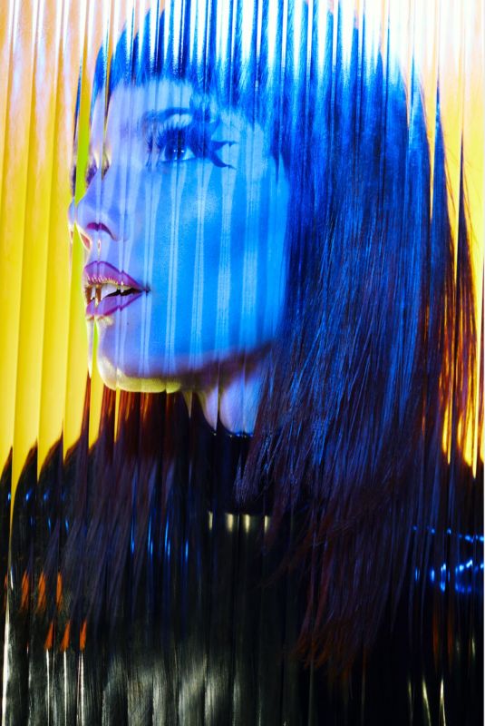 HALSEY - About Face 2021