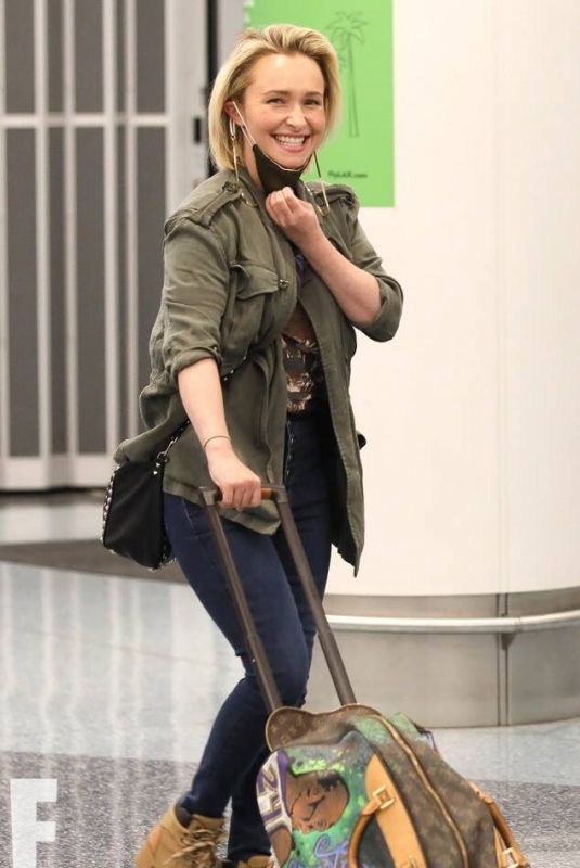HAYDEN PANETTIERE Arrives at LAX Airport 01/26/2021