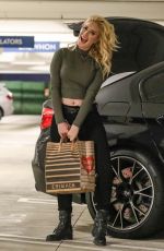 HEIDI MONTAG Shopping at Erewhon Market in Pacific Palisades 01/25/2021