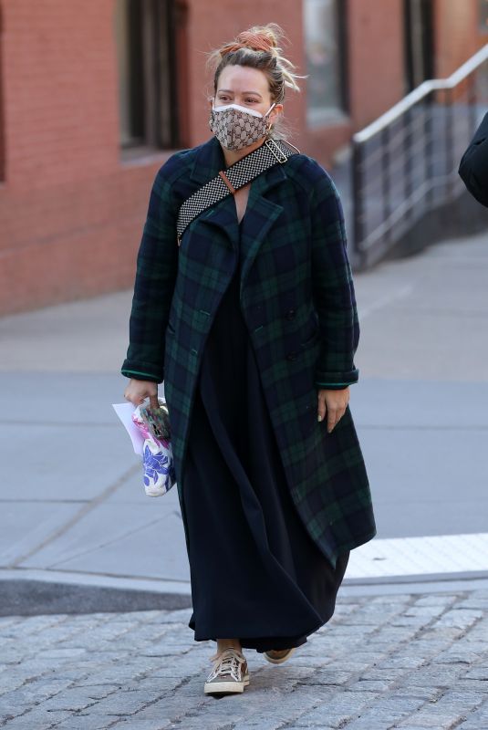 HILARY DUFF Out and About in Brooklyn 01/28/2021