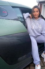 JACQUELINE JOSSA for Activewear Collection with In The Style 2021