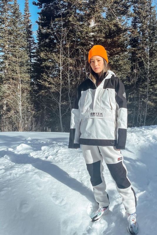 JAMIE CHUNG - Instagram Photos 01/16/2021