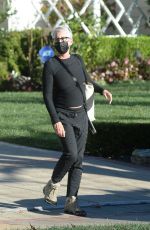 JAMIE LEE CURTIS Out in Los Angeles 01/17/2021