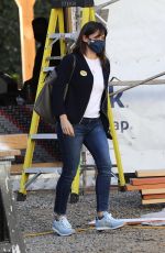 JENNIFER GARNER Check Out Construction of Her New Home in Brentwood 01/21/2021
