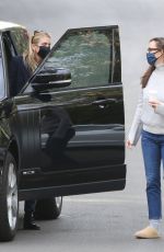 JENNIFER GARNER in Ugg Slip-Ons Out in Brentwood 01/28/2021