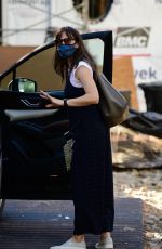 JENNIFER GARNER Out and About in Brentwood 01/14/2021