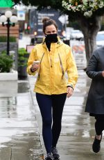 JENNIFER GARNER Out and About in Brentwood 01/23/2021