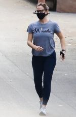 JENNIFER GARNER Out Dancing on the Street in Brentwood 01/22/2021