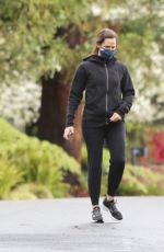 JENNIFER GARNER Out in Brentwood 01/28/2021