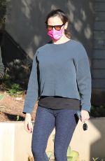 JENNIFER GARNER Out with a Friend in Brentwood 01/11/2021