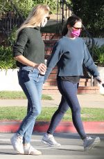 JENNIFER GARNER Out with a Friend in Brentwood 01/11/2021