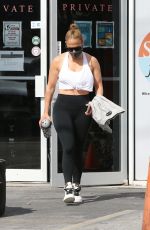 JENNIFER LOPEZ at a Gym in Miami 01/16/021