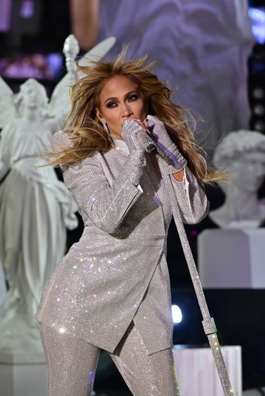 JENNIFER LOPEZ at Dick Clark’s New Year’s Rocking’ Eve in New York 12/31/2020