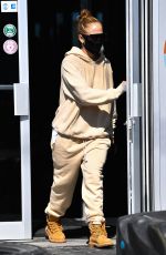 JENNIFER LOPEZ Leaves a Gym in Miami 01/28/2021