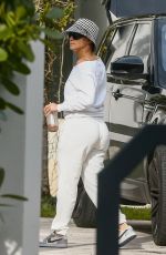 JENNIFER LOPEZ Out in Key Biscayne in Miami 01/18/2021