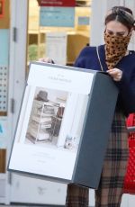 JESSICA ALABA Shopping at Target in Los Angeles 01/02/2021