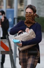 JESSICA ALABA Shopping at Target in Los Angeles 01/02/2021