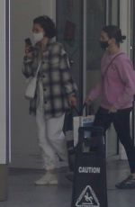 JESSIE J Out Shopping in Los Angeles 01/24/2021
