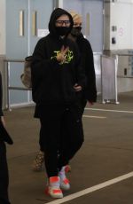 JOJO SIWA Arrives at Airport in Vancouver 01/24/2021
