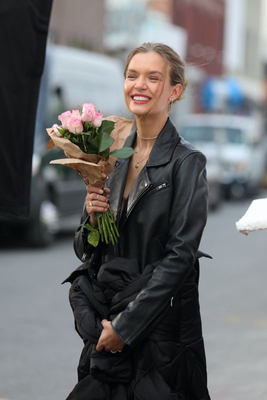 JOSEPHINE SKRIVER on the Set of Maybelline Commercial in Brooklyn 01/16/2021