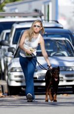 KATE HUDSON Out with Her Dog in Pacific Palisades 01/14/2021
