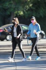 KATHERINE and CHRISTINA SCHWARZENEGGER Out in Santa Monica 01/11/2021