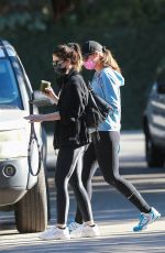 KATHERINE and CHRISTINA SCHWARZENEGGER Out in Santa Monica 01/11/2021