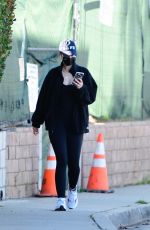 KATHERINE SCHWARZENEGGER Out and About in Brentwood 01/10/2021